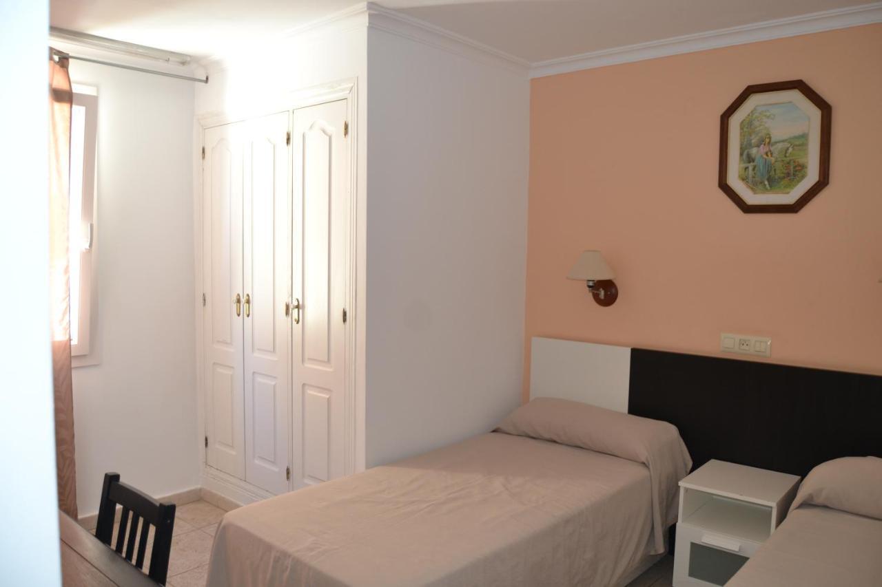 Hotel Miramar La Línea de la Concepción المظهر الخارجي الصورة