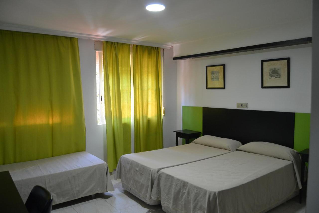 Hotel Miramar La Línea de la Concepción المظهر الخارجي الصورة
